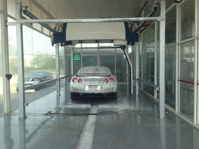 Leisuwash 360 vehicle automatic car wash machine 