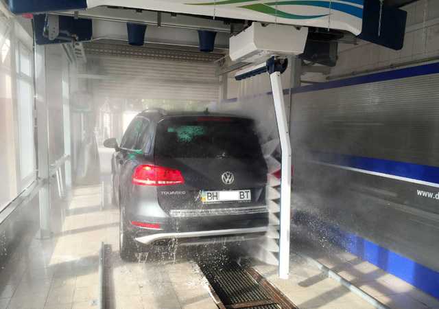 touch free car washing